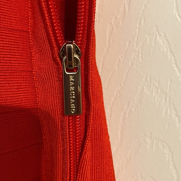 Red Dress - Picture 4 of 4